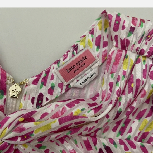 KATE SPADE Marker Floral Devote French Cream Top size Small Puff Sleeve silky - Picture 10 of 10
